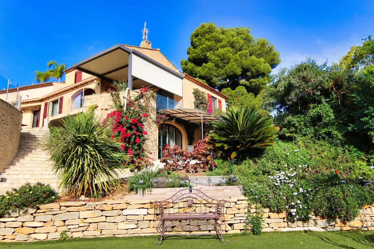 Bed & Breakfast Bed and Breakfast La Demeure Insoupçonnée Cassis