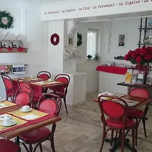2* Отель Le 5